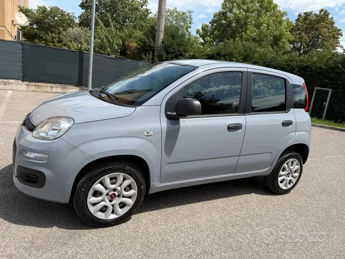 Begagnad Fiat Panda 84 HK (61 kW) 2019 Grå Halvkombi
