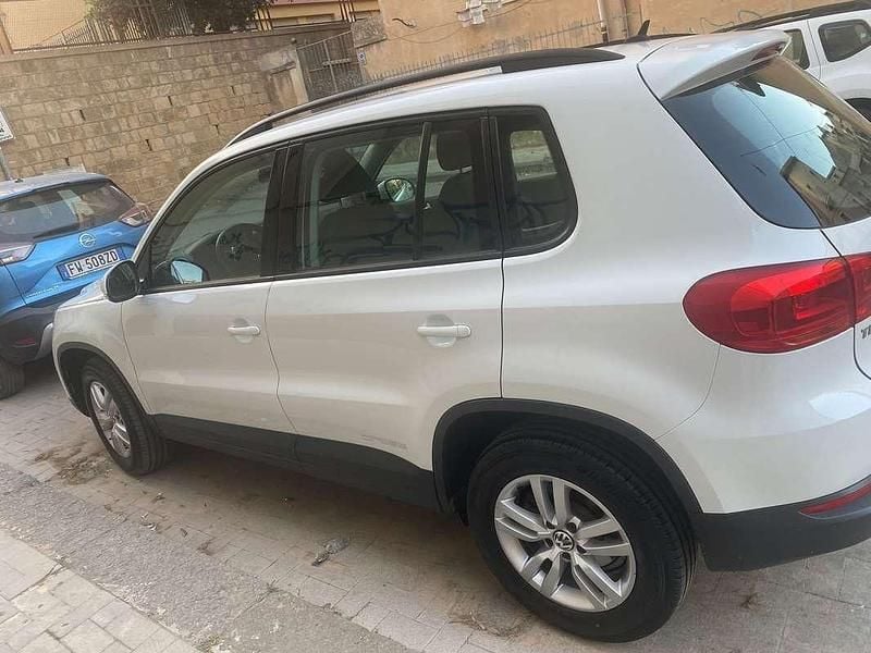Bianco Usata 2015 VW Tiguan Sport SUV | 9000 € (Ottimo prezzo) - Immagine 1/4