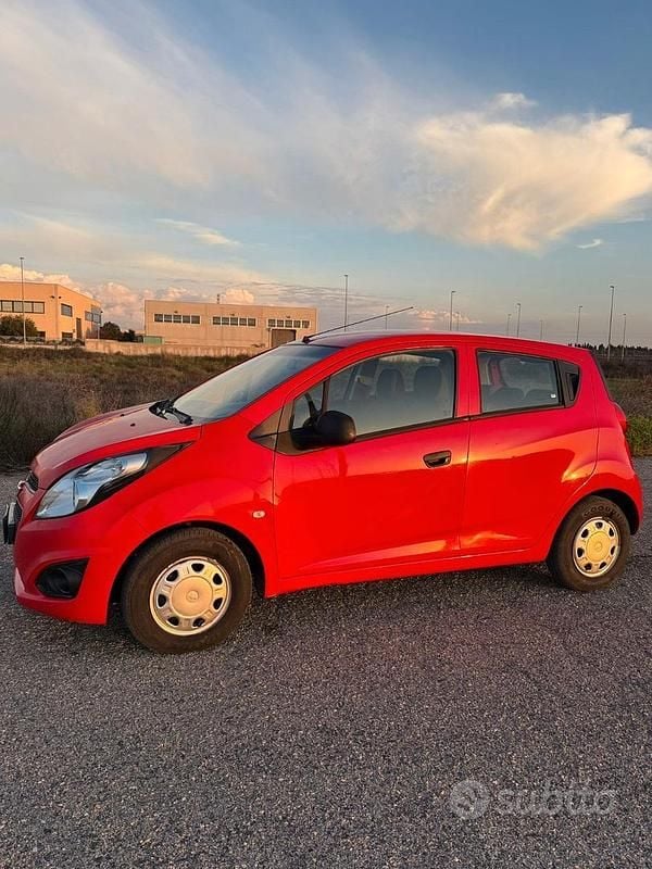 Usata Chevrolet Spark 68 CV (50 kW) 2013 Rosso Utilitaria