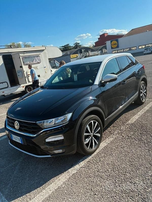 Usata VW T-Roc 116 CV (85 kW) 2019 SUV
