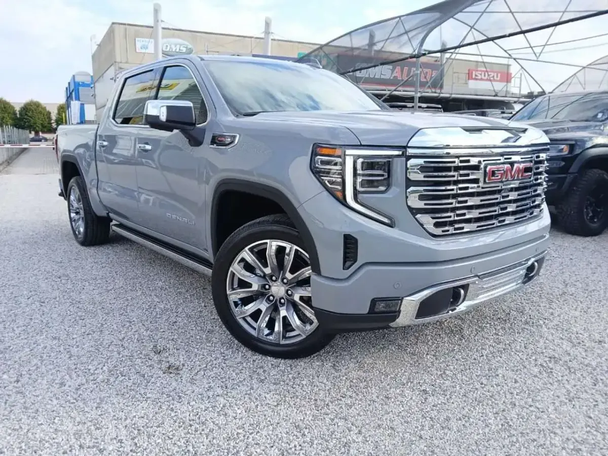 Nuova GMC Sierra 420 CV (308 kW) 2026 Grigio Pick-up