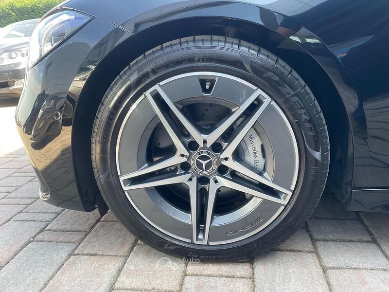 Usata Mercedes C200 AMG Line Premium Plus 163 CV (119 kW) 2023 Nero Station wagon