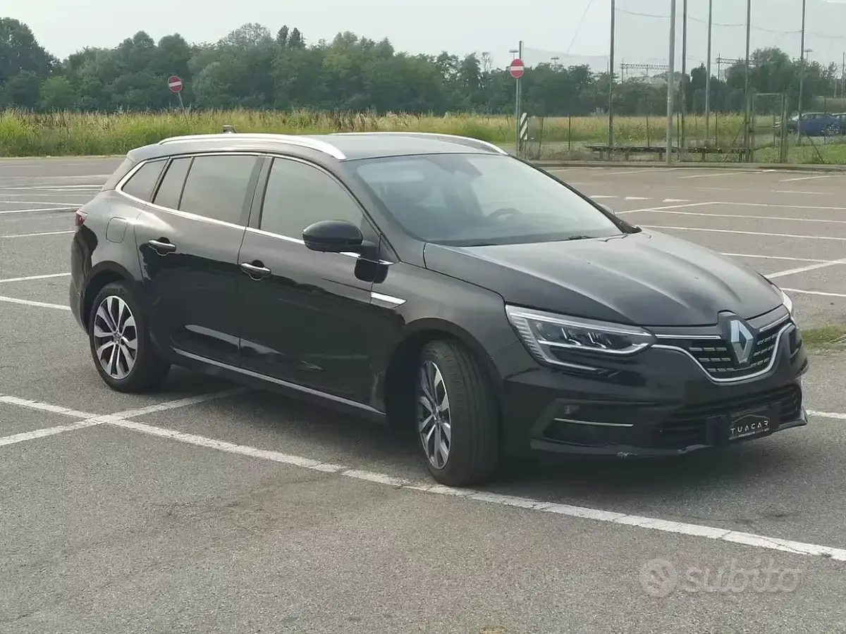 Usata Renault Mégane GrandTour Techno 116 CV (85 kW) 2023 Nero Station wagon