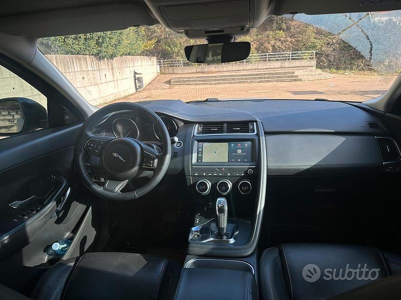 Usata Jaguar E-Pace S 150 CV (110 kW) 2019 Grigio SUV
