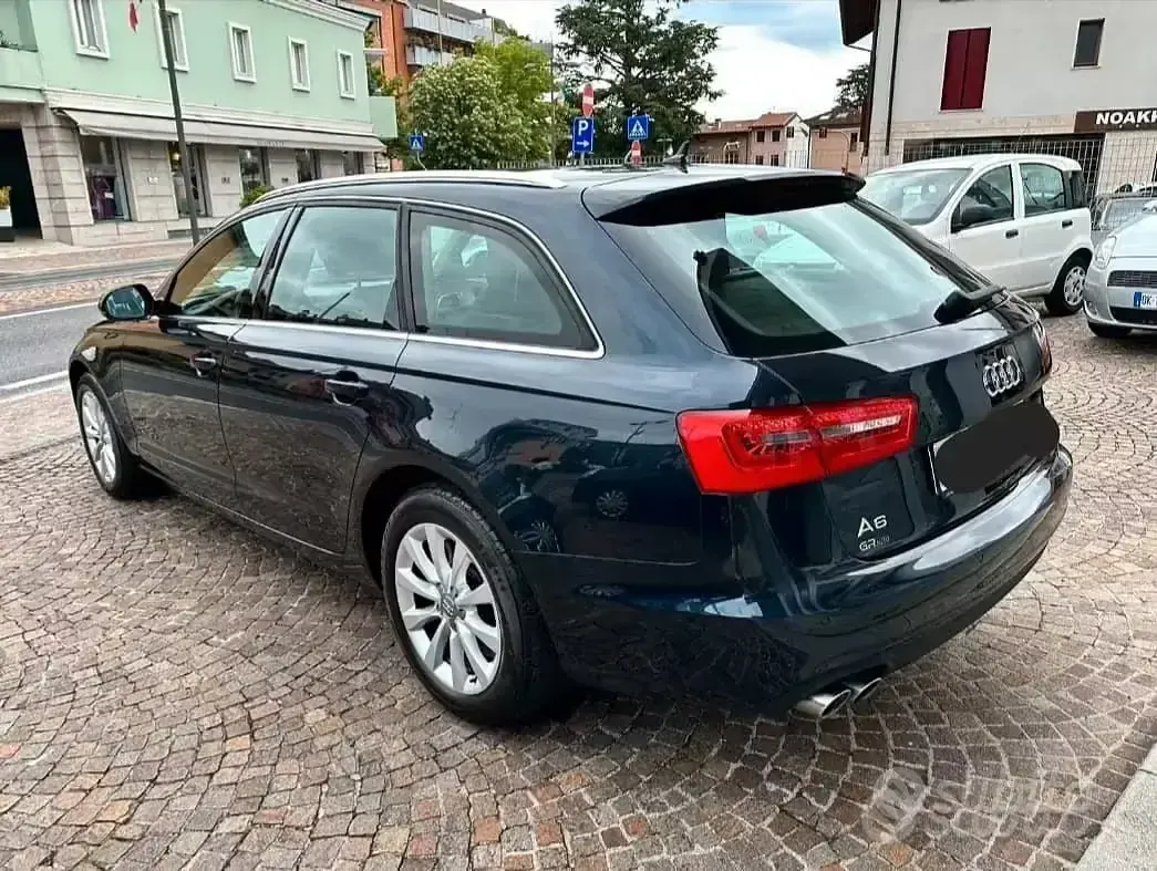 Usata Audi A6 177 CV (130 kW) 2013 Bluazzurro Station wagon