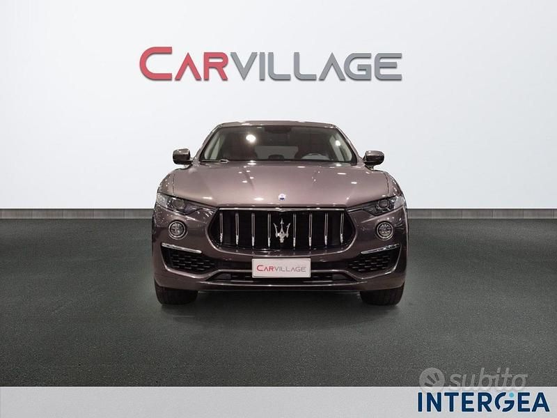Usata Maserati Levante GT 330 CV (242 kW) 2022 Grigio SUV