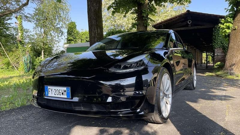 Usata Tesla Model 3 Performance 155 kW (211 CV) 2019 Nero Berlina