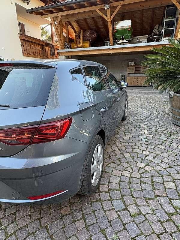 Usata Seat Leon FR 150 CV (110 kW) 2017 Berlina