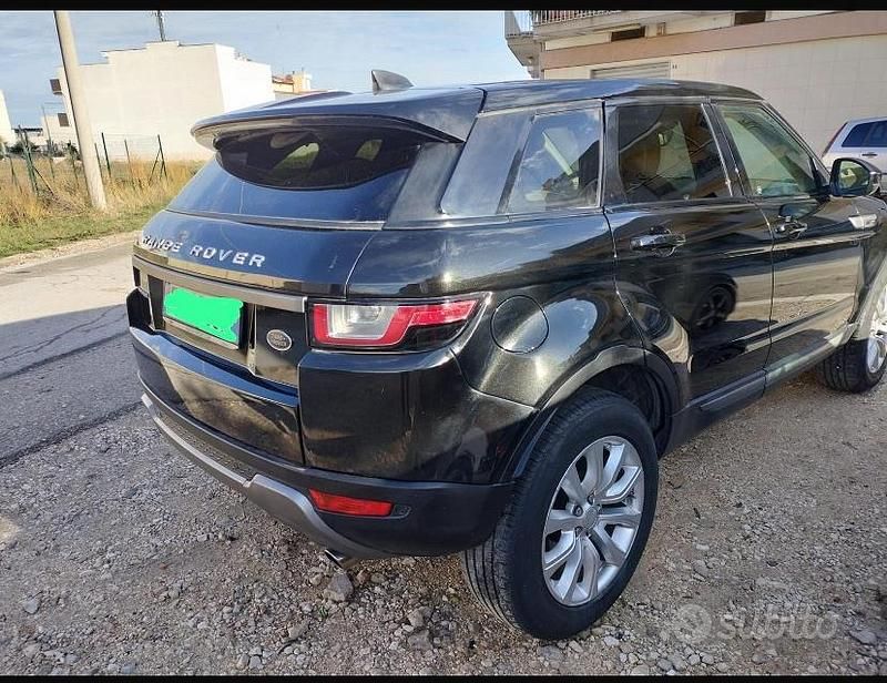 Usata Land Rover Range Rover evoque 150 CV (110 kW) 2017 Nero SUV