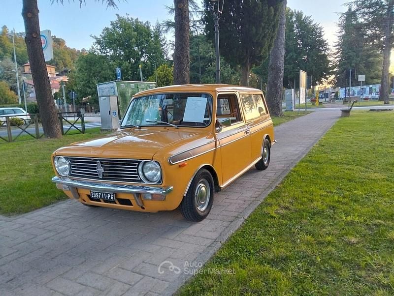 Usata Mini Cooper Clubman Hype 50 CV (36 kW) 2026 Giallo Station wagon