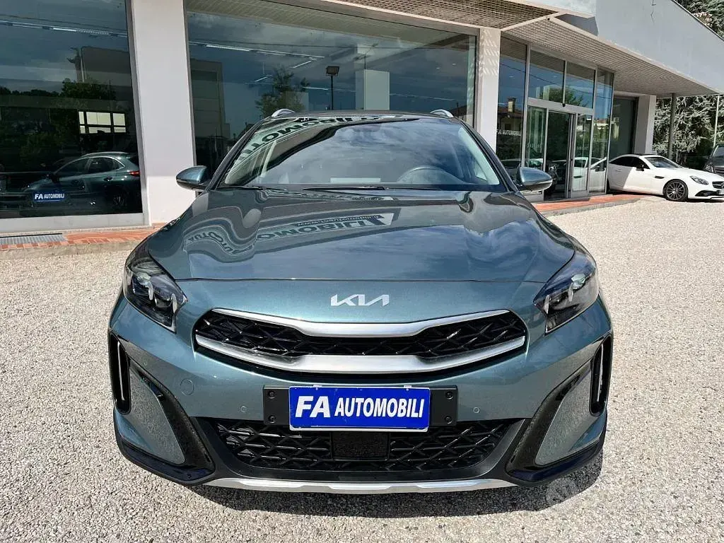 Usata Kia XCeed Style 160 CV (117 kW) 2023 Grigio SUV