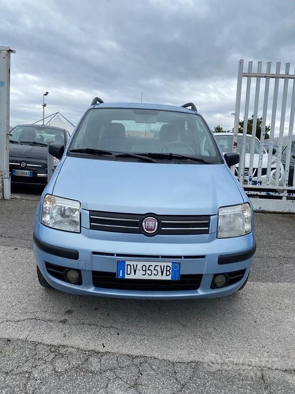 Usata Fiat Panda Dynamic 59 CV (43 kW) 2009 Blu Utilitaria