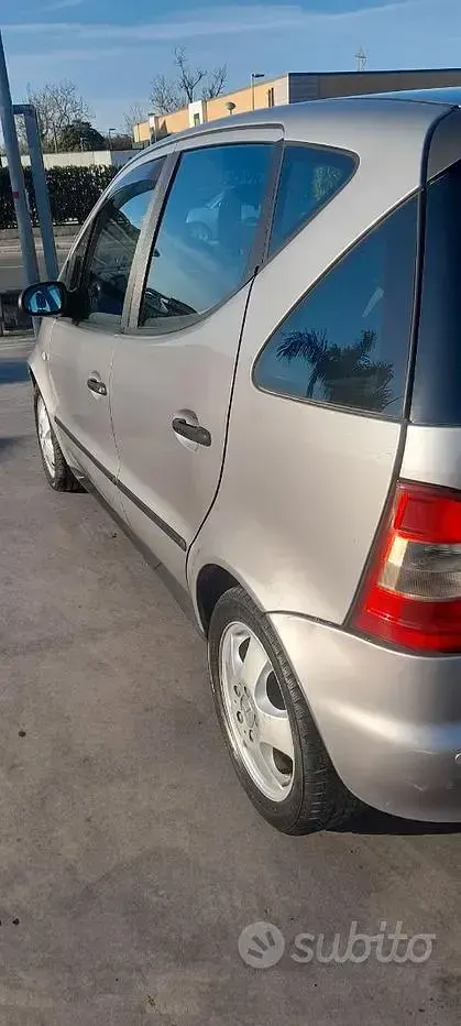Usata Mercedes A140 82 CV (60 kW) 2002 Grigio Utilitaria