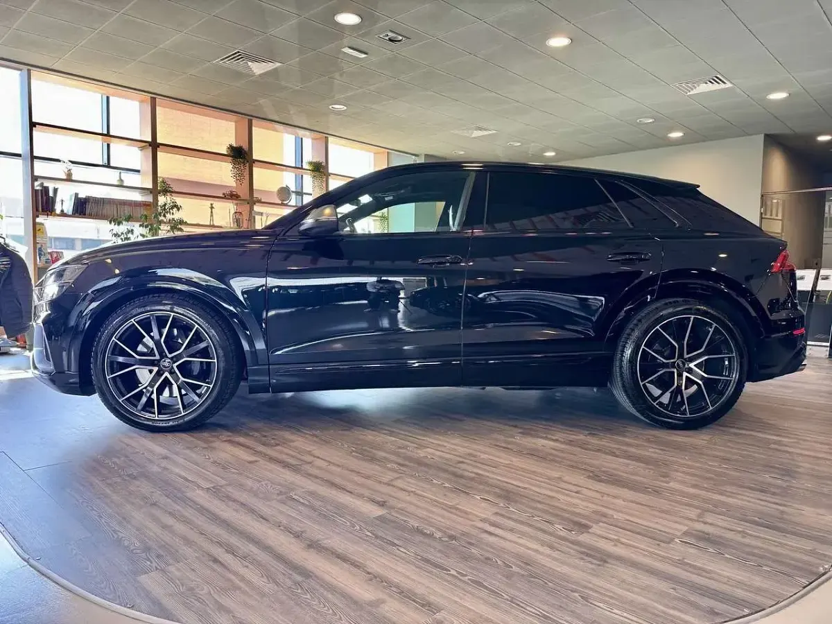 Usata Audi SQ8 Ambiente 435 CV (319 kW) 2020 Nero SUV