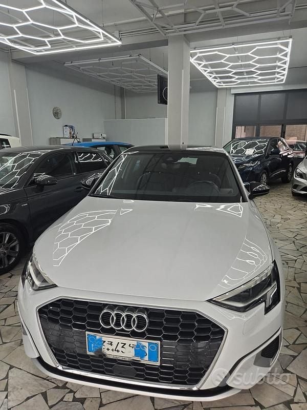 Usata Audi A3 Advanced 150 CV (110 kW) 2020 Bianco Berlina