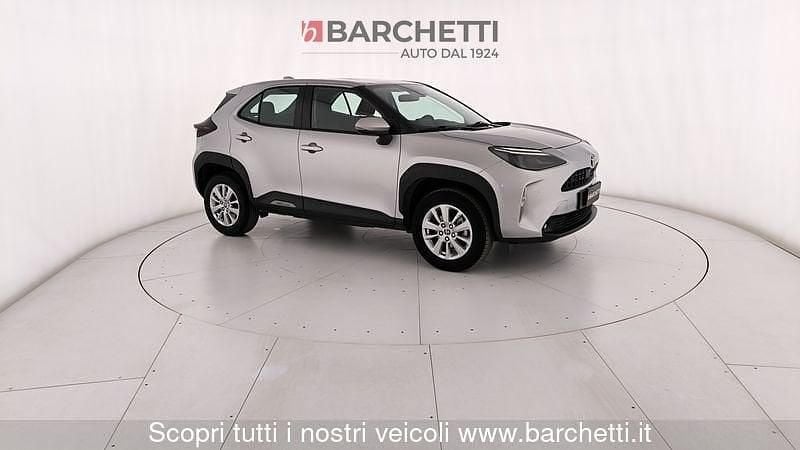 Usata Toyota Yaris Cross Business Edition 116 CV (85 kW) 2021 Argento SUV