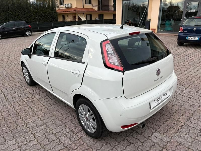 Usata Fiat Punto Evo 75 CV (55 kW) 2014 Bianco Utilitaria