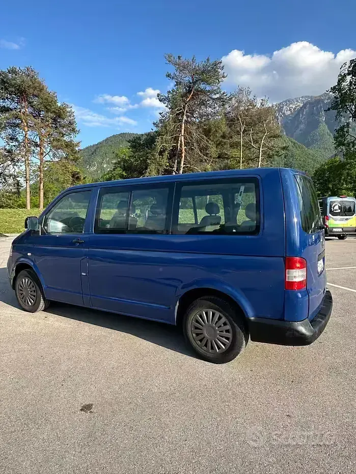 Usata VW T5 131 CV (96 kW) 2004 Blu Furgone