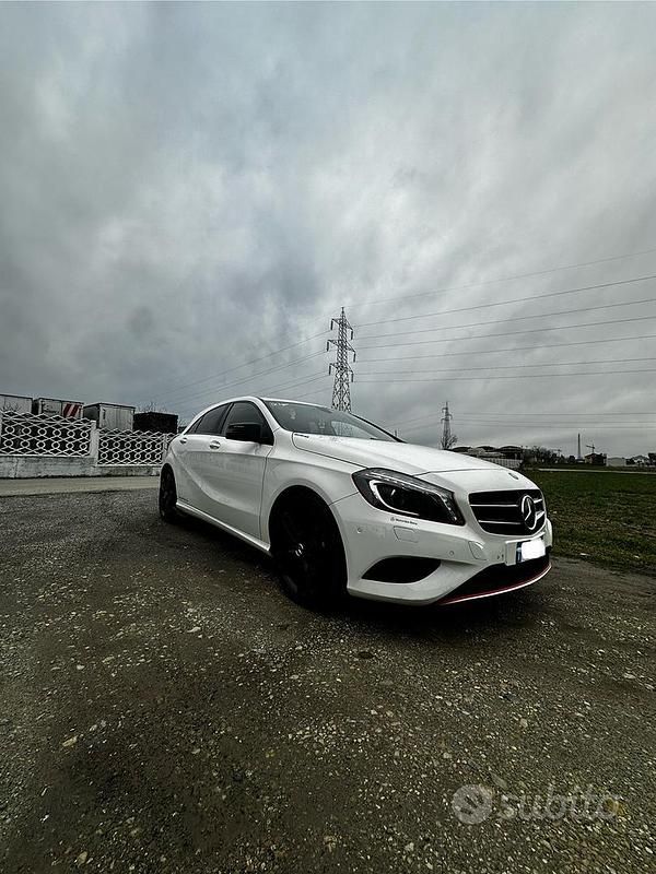 Usata Mercedes A180 122 CV (89 kW) 2016 Bianco Berlina