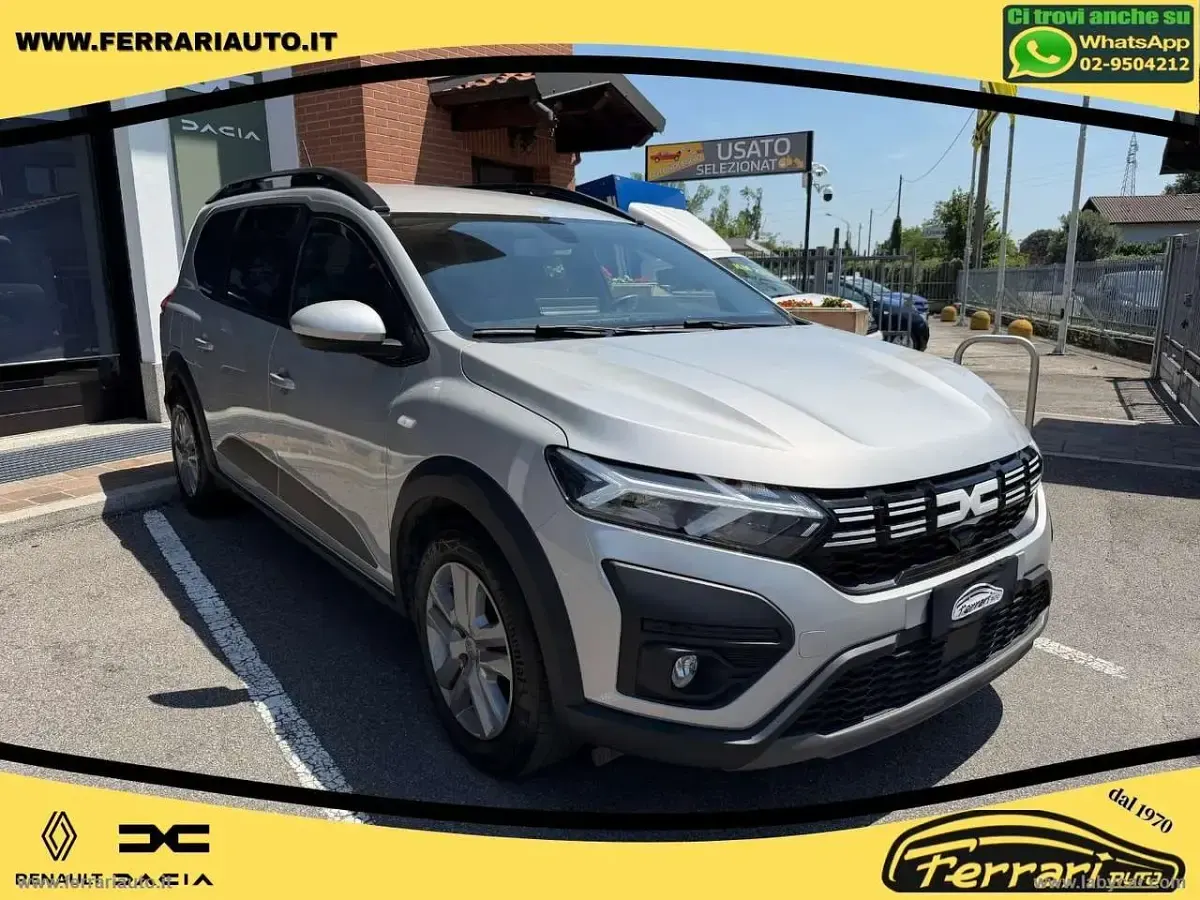 Usata Dacia Jogger 101 CV (74 kW) 2023 Grigio Monovolume