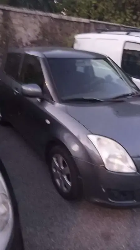 Usata Suzuki Swift GL 91 CV (66 kW) 2007 Blu/azzurro Utilitaria