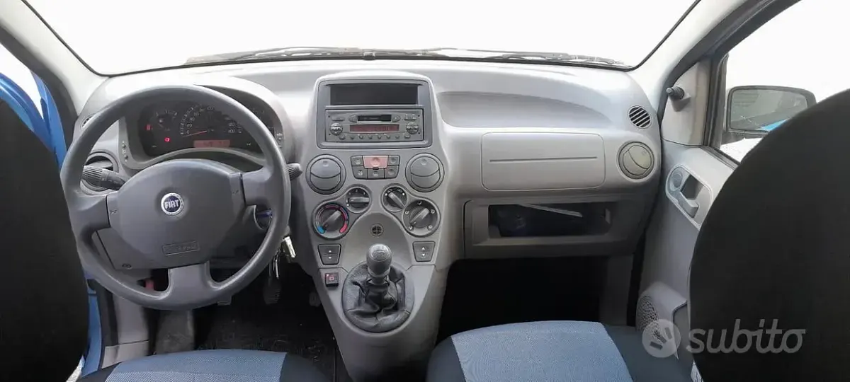 Usata Fiat Panda 68 CV (50 kW) 2006 Blu Utilitaria