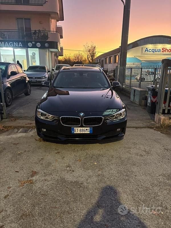 Nero Usata 2014 BMW 320 Efficient Dynamics Station wagon | 6990 € (Ottimo prezzo) - Immagine 1/4