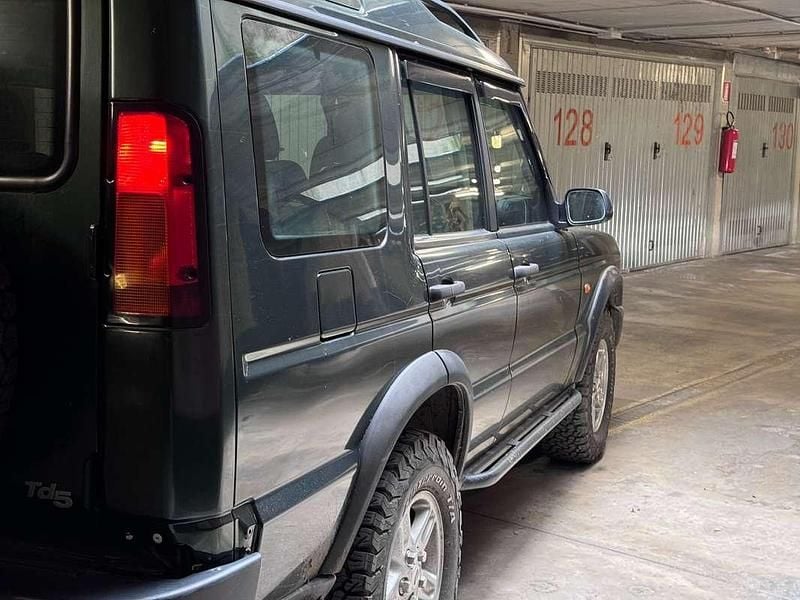 Second-hand Land Rover Discovery 2 139 CP (102 kW) 2002 Verde SUV