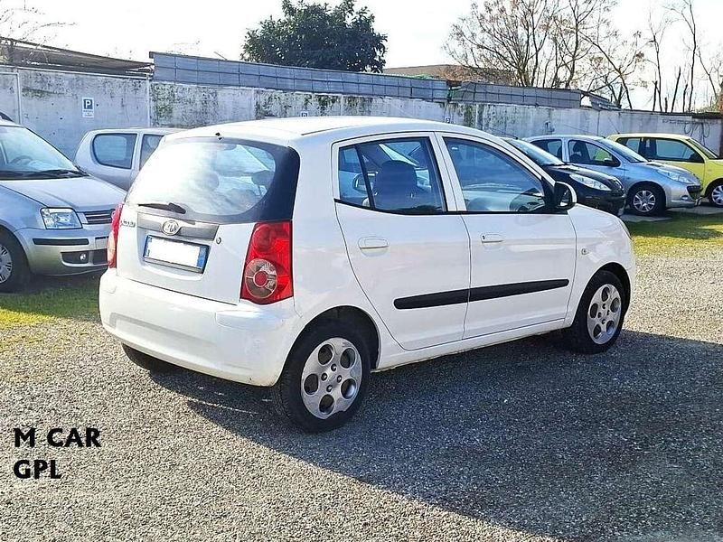 Usata Kia Picanto 60 CV (44 kW) 2009 Bianco Utilitaria