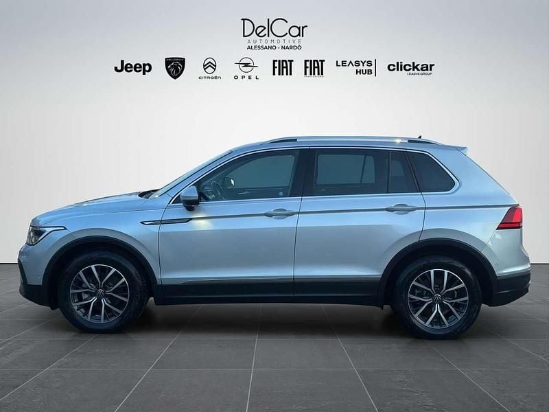 Usata VW Tiguan Life 122 CV (89 kW) 2021 Argento SUV