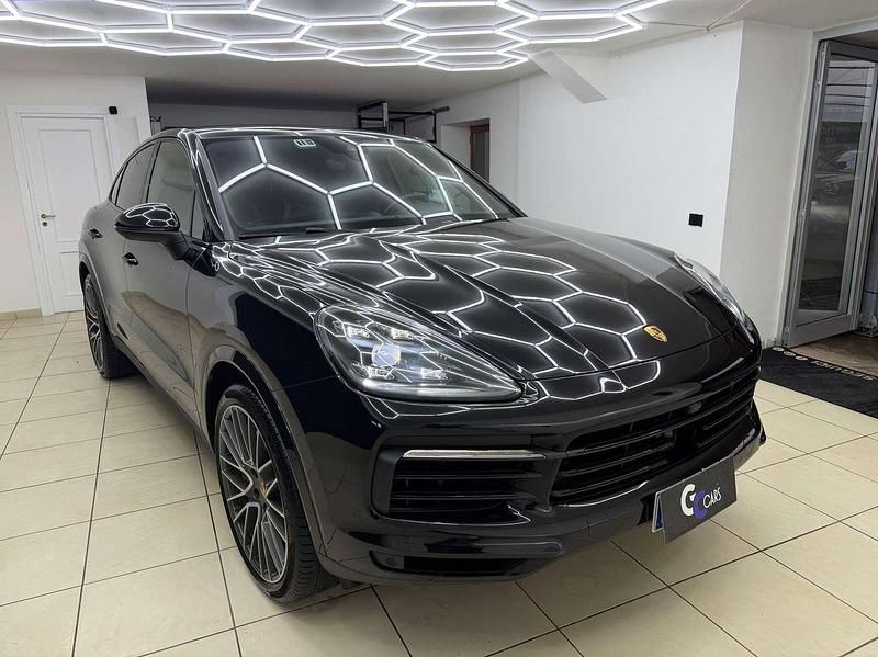 Usata Porsche Cayenne Coupe 340 CV (250 kW) 2019 Nero Coupé