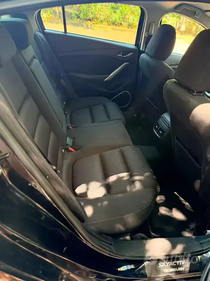 Usata Mazda 6 150 CV (110 kW) 2015 Nero Berlina
