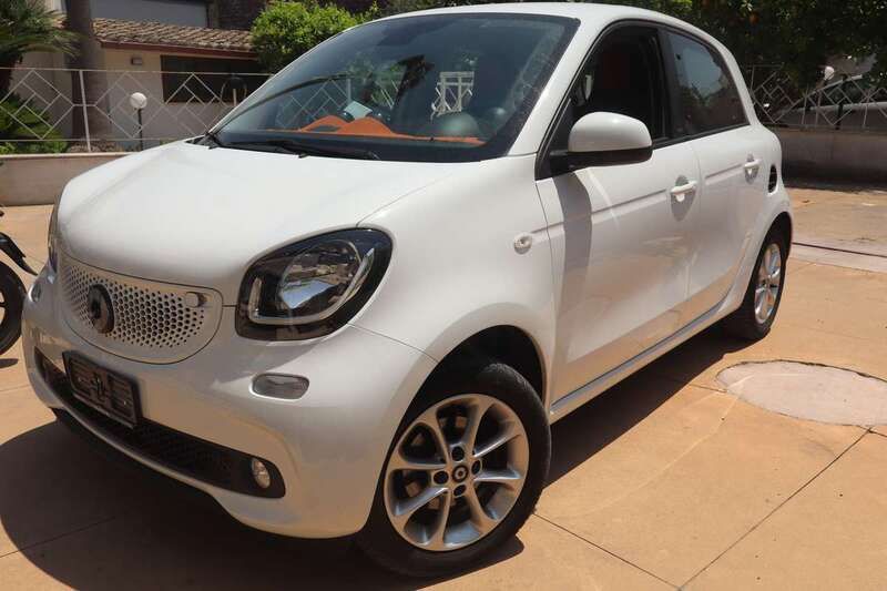 Usata 2016 Smart ForFour Passion Due volumi | 8300 € (Ottimo prezzo) - Immagine 1/4