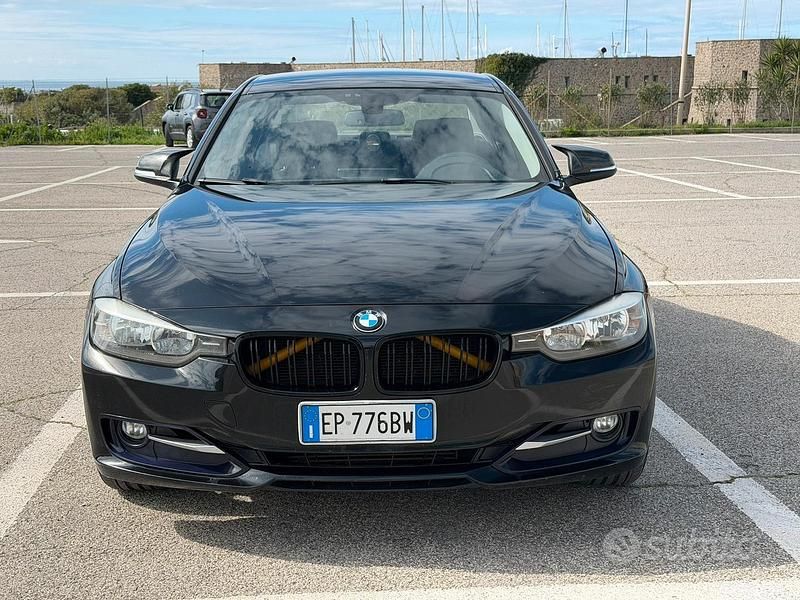 Usata BMW 316 Efficient Dynamics 116 CV (85 kW) 2012 Nero Berlina