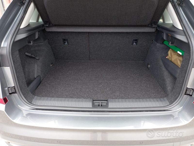 Usata Skoda Kamiq Ambition 90 CV (66 kW) 2022 Grigio SUV