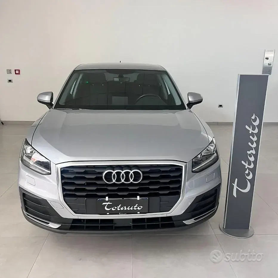 Usata Audi Q2 Business 116 CV (85 kW) 2018 Grigio SUV