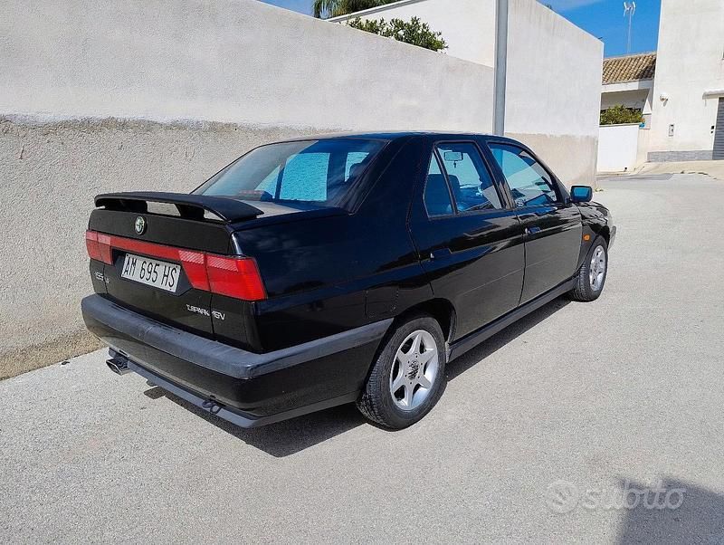 Usata Alfa Romeo 155 120 CV (88 kW) 1996 Nero Berlina