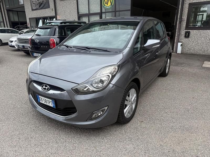 Usata Hyundai ix20 Style 90 CV (66 kW) 2011 Grigio Utilitaria
