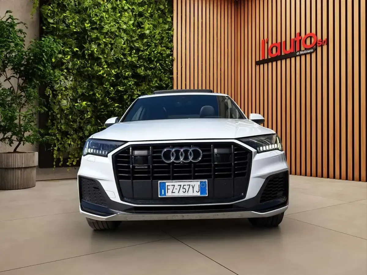 Usata Audi Q7 S-Line 286 CV (210 kW) 2017 Bianco perlato SUV