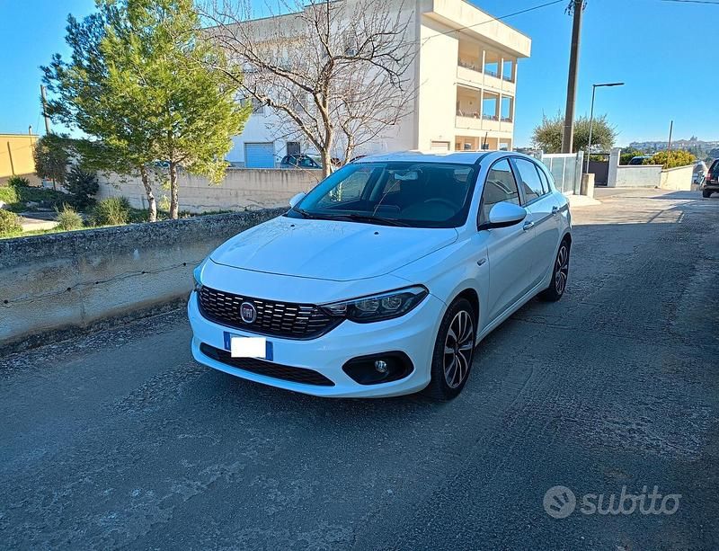 Usata Fiat Tipo Lounge 95 CV (69 kW) 2020 Bianco Berlina