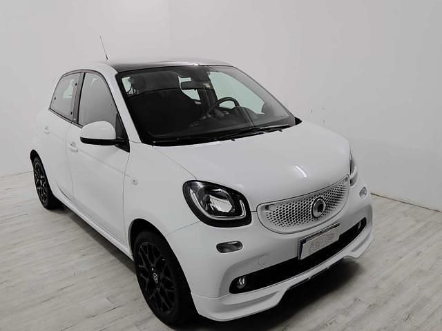 Usata Smart ForFour Passion 71 CV (52 kW) 2019 Bianco Utilitaria