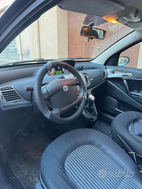 Usata Lancia Ypsilon 2006 Nero Utilitaria