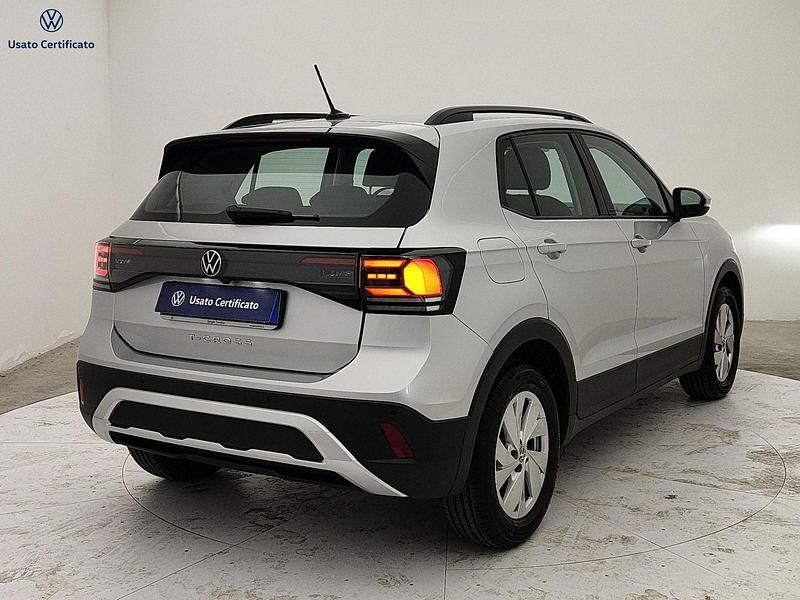 Usata VW T-Cross Life 95 CV (69 kW) 2024 Argento SUV