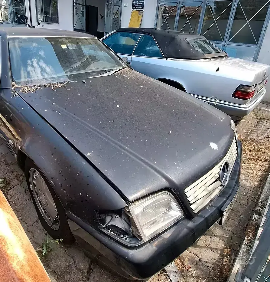 Usata Mercedes E300 220 CV (161 kW) 1994 Cabrio