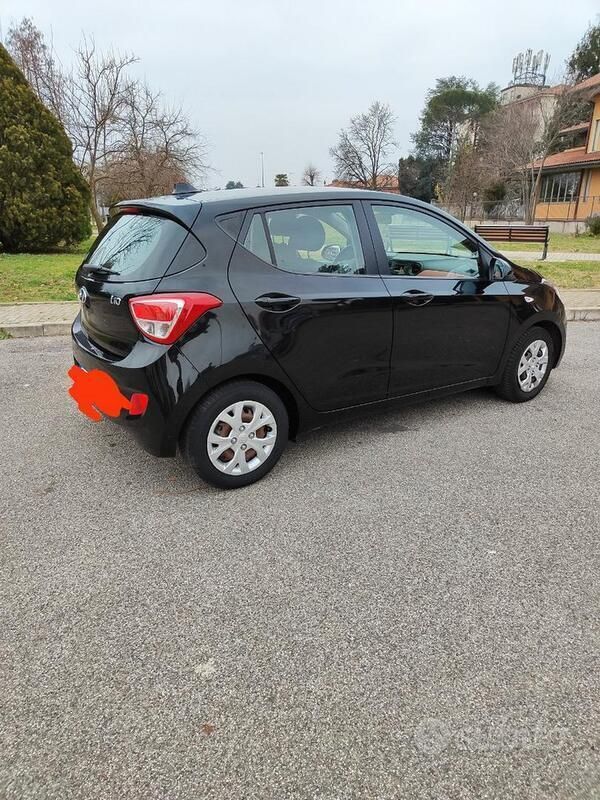 Usata Hyundai i10 91 CV (66 kW) 2014 Nero Utilitaria