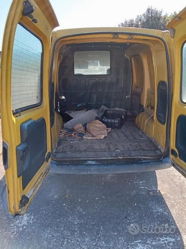 Usata Renault Kangoo 54 CV (39 kW) 2000 Monovolume