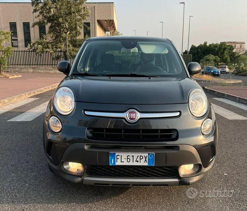 Nero Usata 2017 Fiat 500L Trekking Monovolume | 8500 € (Buon prezzo) - Immagine 1/4