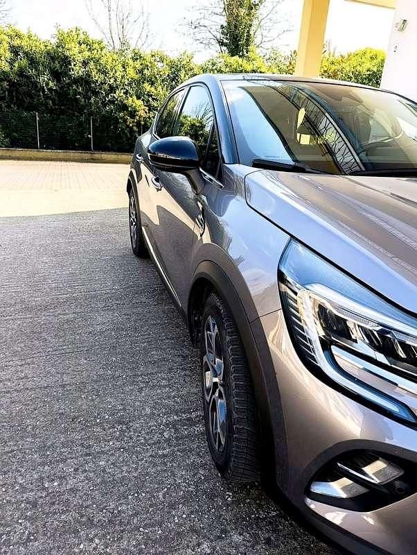 Usata Renault Captur Techno 94 CV (69 kW) 2022 SUV