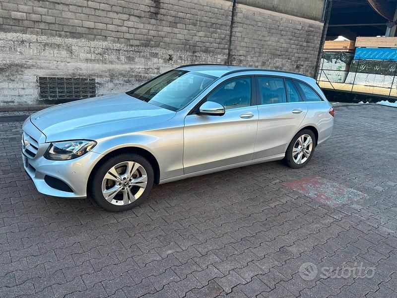 Usata Mercedes C200 Business 136 CV (100 kW) 2017 Grigio Station wagon