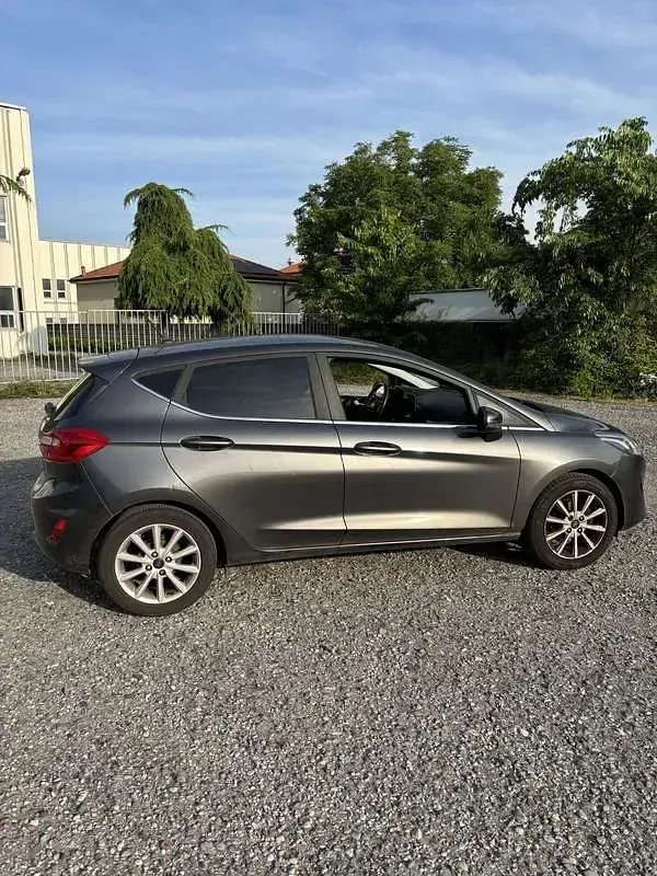 Usata Ford Fiesta Titanium 86 CV (63 kW) 2018 Utilitaria